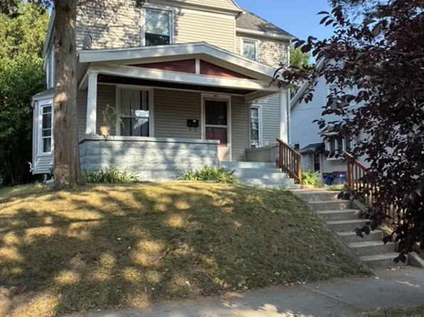 129 Arthur Ave NE, Grand Rapids, MI 49503