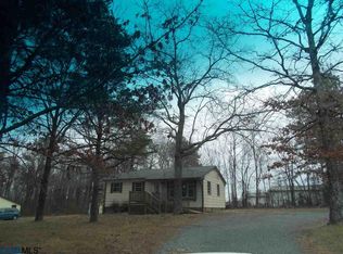 9894 Poindexter Rd, Louisa, VA 23093