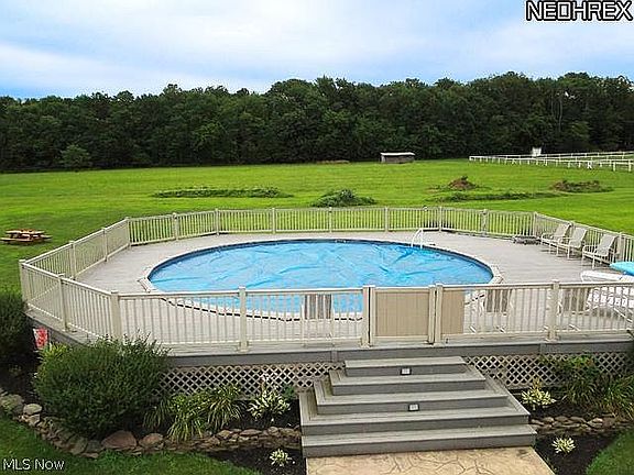 5th image of 14525 Maple Valley Dr