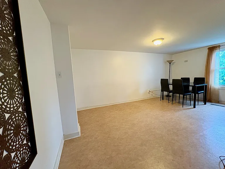 Living/Dining Room