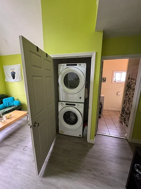 3 bed, 1300 sqft, $1,950 — Photo 4