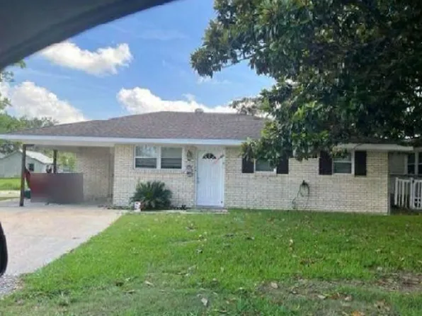 110 Trueil Ln, Belle Chasse, LA 70037
