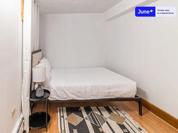 166 Auburn St #E, Cambridge, MA 02139