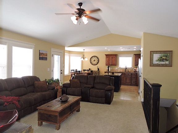 2nd image of 4610 Blackstone Dr