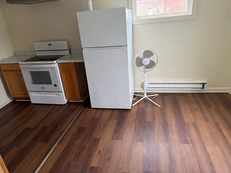 825 Bedington Rd #825 — Photo 7