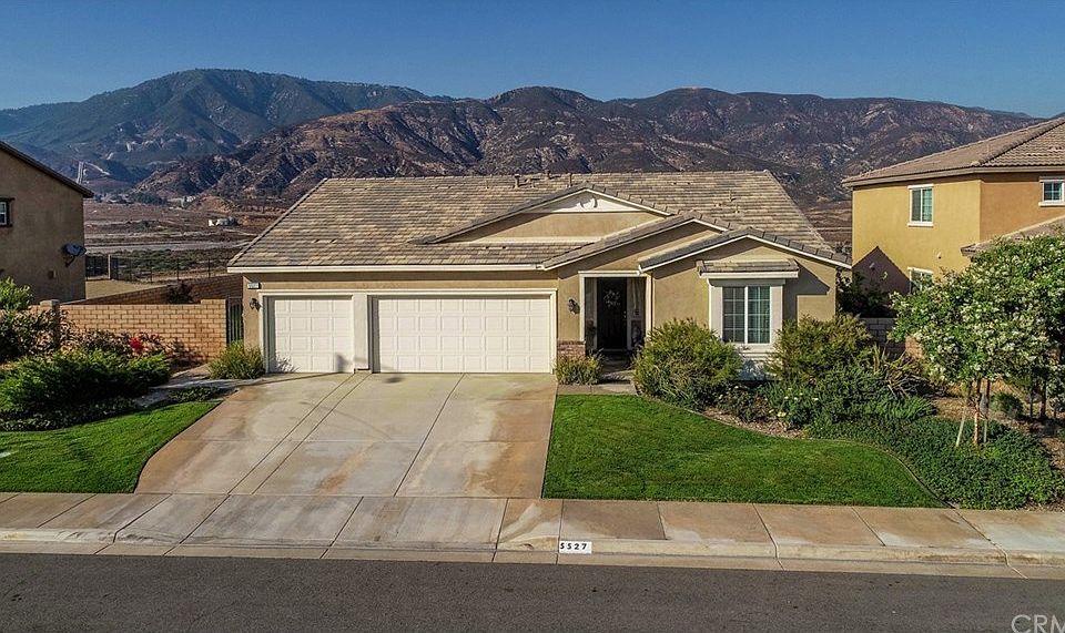 1st image of 5527 N Pinnacle Ln