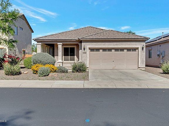 2nd image of 26116 W Yukon Dr