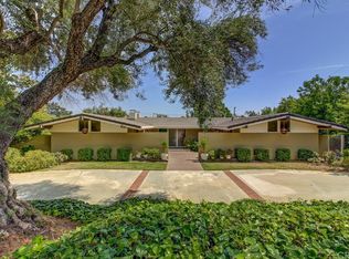 2448 Oceanview Dr, Upland, CA 91784