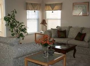 665 Meadowbrook Ln, Calabash, NC 28467