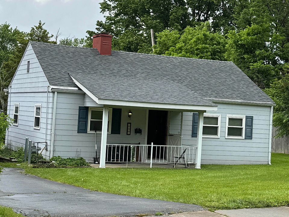 1st image of 1055 Marcellus Dr