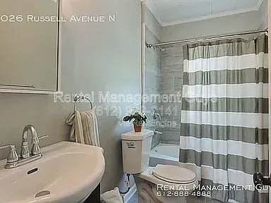 3026 Russell Ave N — Photo 12