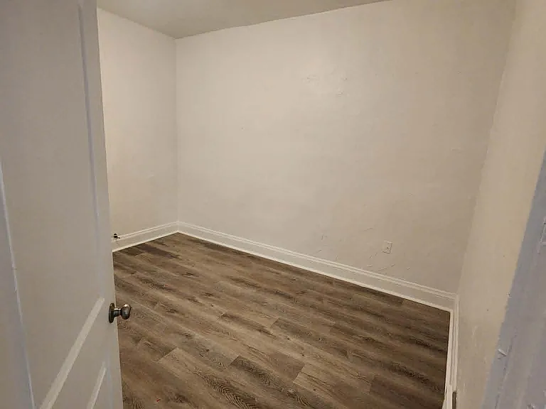 1312 S 64th St #1 — Photo 17
