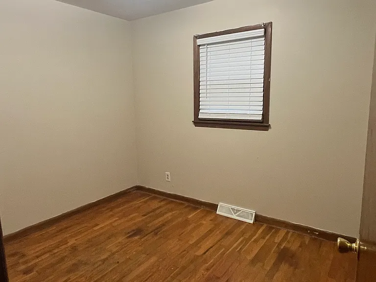2351 W Norton Rd — Photo 14