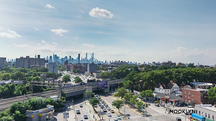 Rented by Nooklyn NYC LLC | media 32