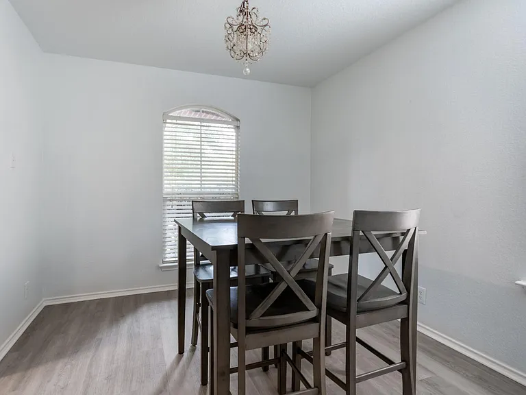 Dinning Room 2
