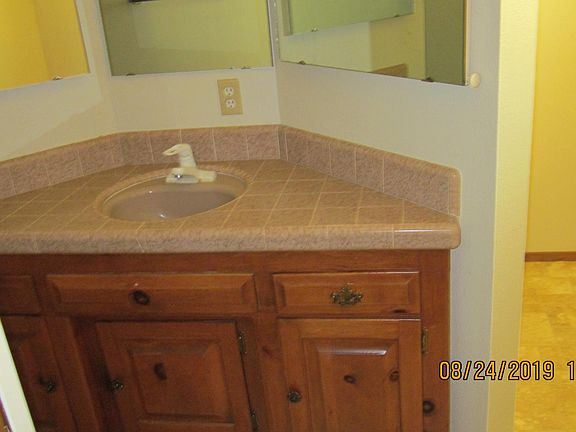 4th image of 10256 Alpine Dr APT 1