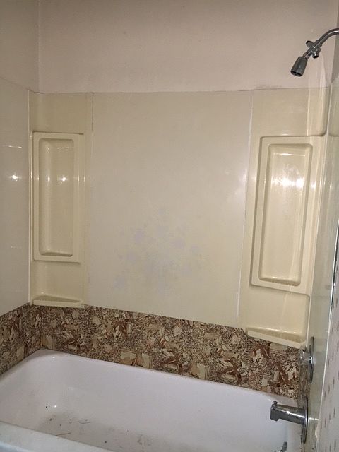 2nd image of 1322 E 117th St