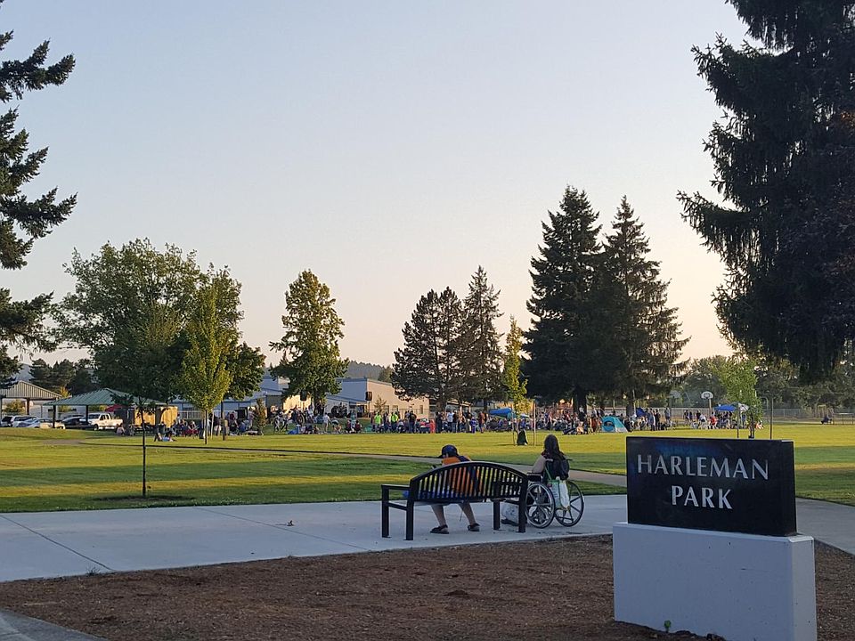VERY CLOSE TO PARK