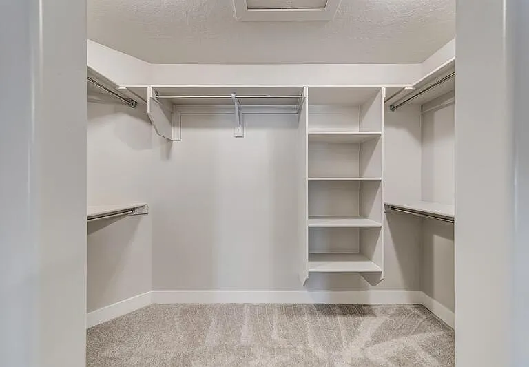 16162 S Truss Dr #BASEMENT MASTER — Photo 14