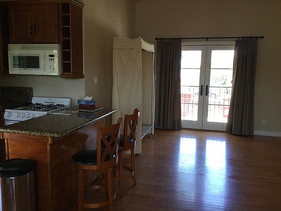 5th image of 4177 Kenyon Ave