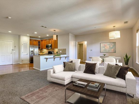 5th image of 1445 Fruitdale Ave Unit 310