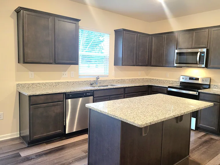 1405 Justice Union Ct — Photo 7