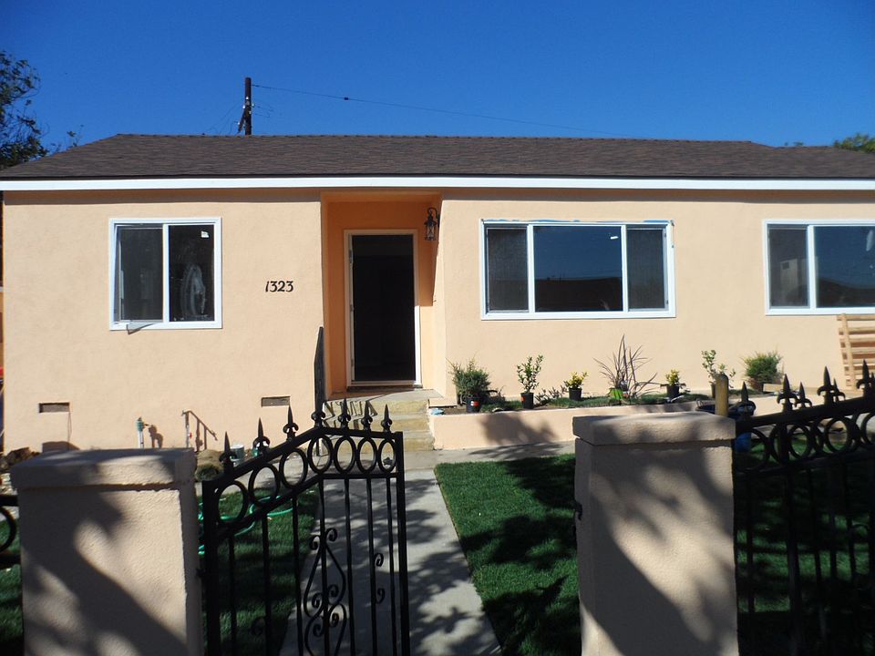 1st image of 1323 W 118th St