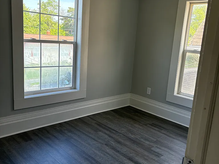 403 S McKinley Ave — Photo 14