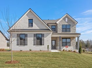 293 Johnnys Pl, Mount Juliet, TN 37122