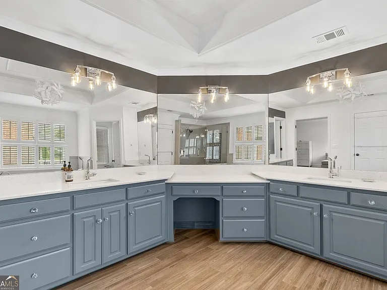 5170 Deerlake Dr — Photo 38