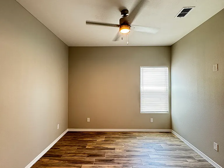 4209 La Vista Ave #1 — Photo 7