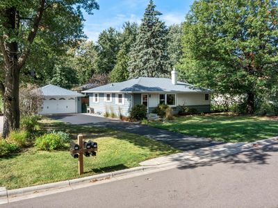 243 Galaxy Dr, Circle Pines, MN, 55014