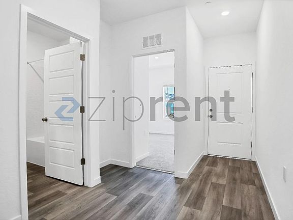 5th image of 6173 E Robinson Ave