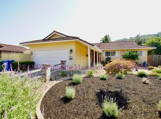 2483 Center Rd, Novato, CA 94947