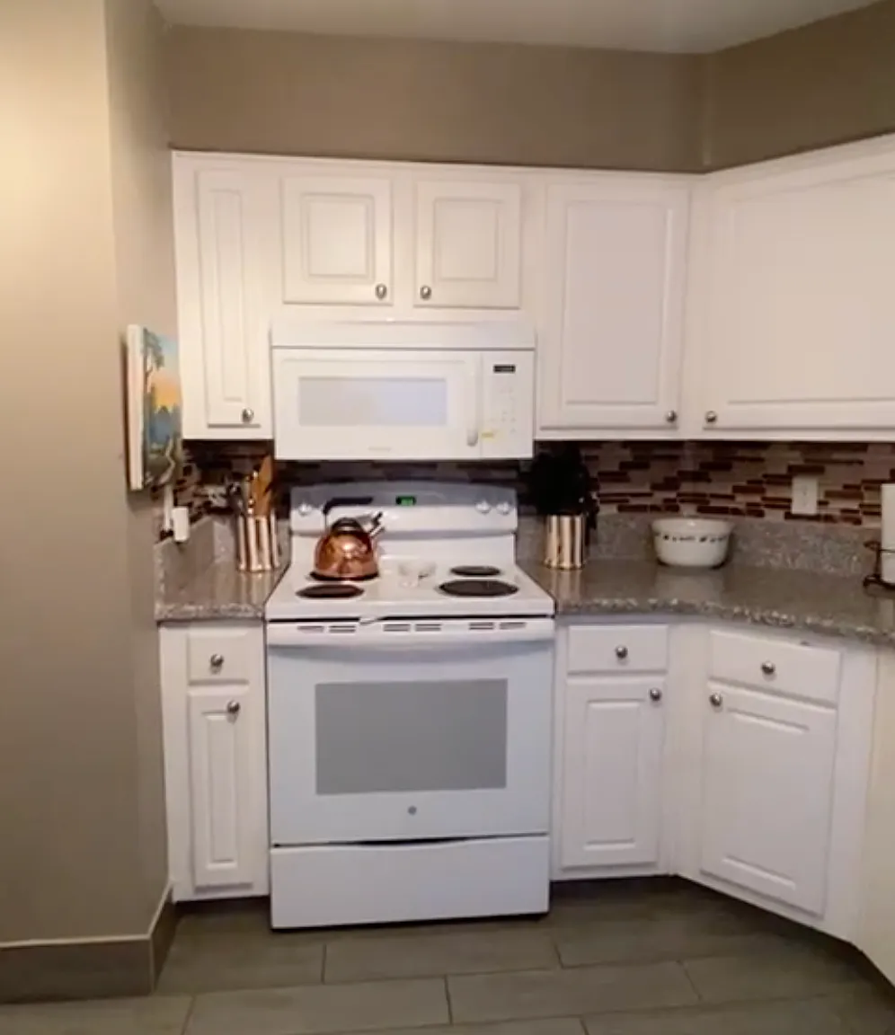2 bed, 1074 sqft, $1,550 — Photo 3