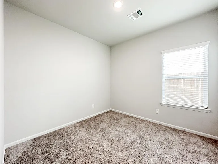 52 Valiant Ridge Trl — Photo 21
