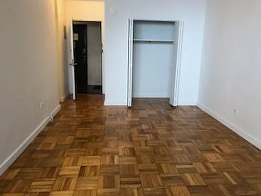 Rented by Cohen Smith Chang LLC | media 7