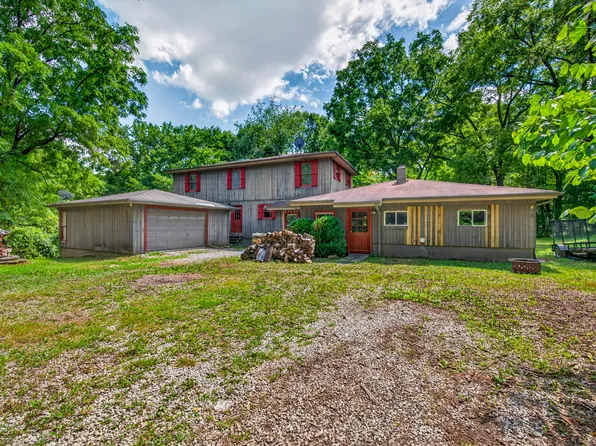 3851 Plum Creek Rd, Nashville, IN 47448