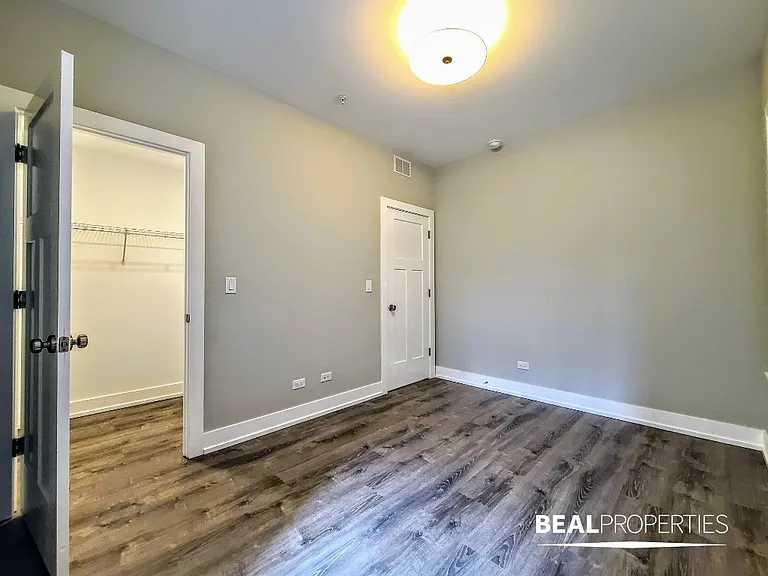 1002 Crain St #1 — Photo 14