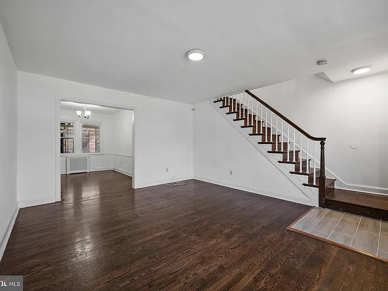 819 20th St NE — Photo 4