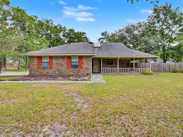 21 Pinewood Ln, Allenhurst, GA 31301