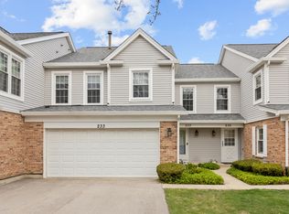 233 E Theodore Ln, Itasca, IL 60143