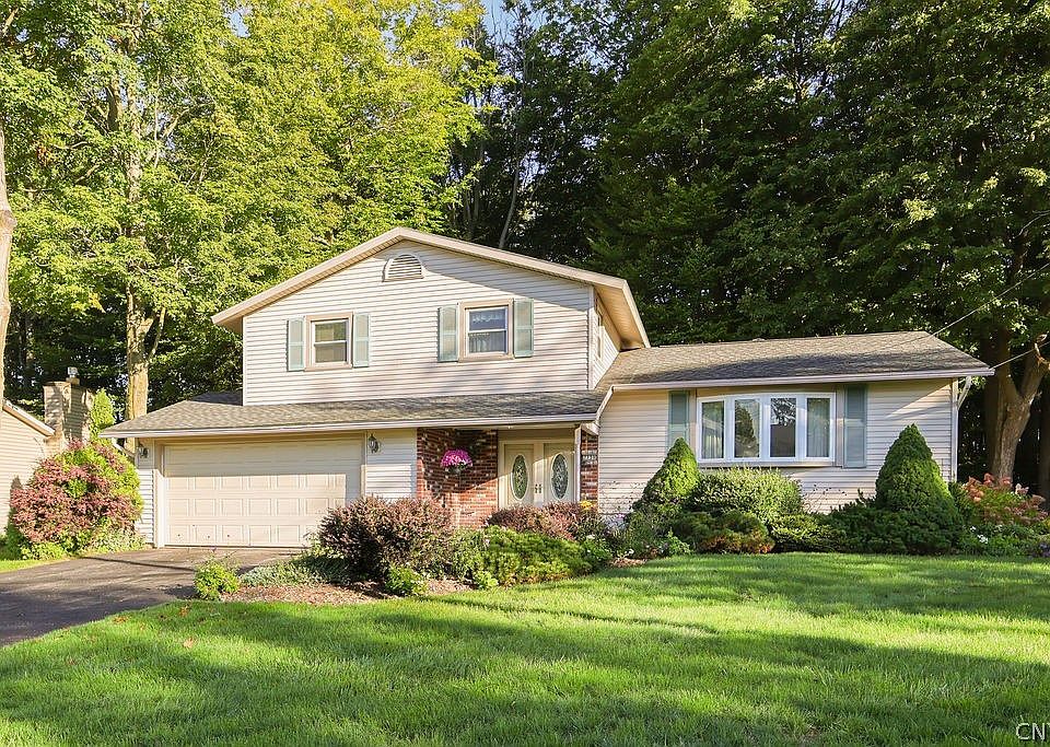 1st image of 7739 Deerfield Rd