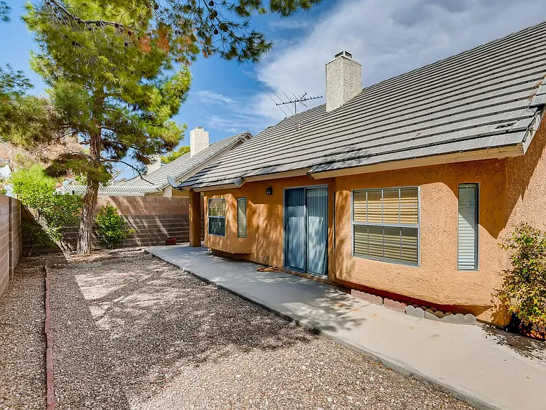 2507 Kilmaron Cir — Photo 8