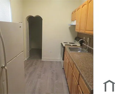 1515 W York St — Photo 2
