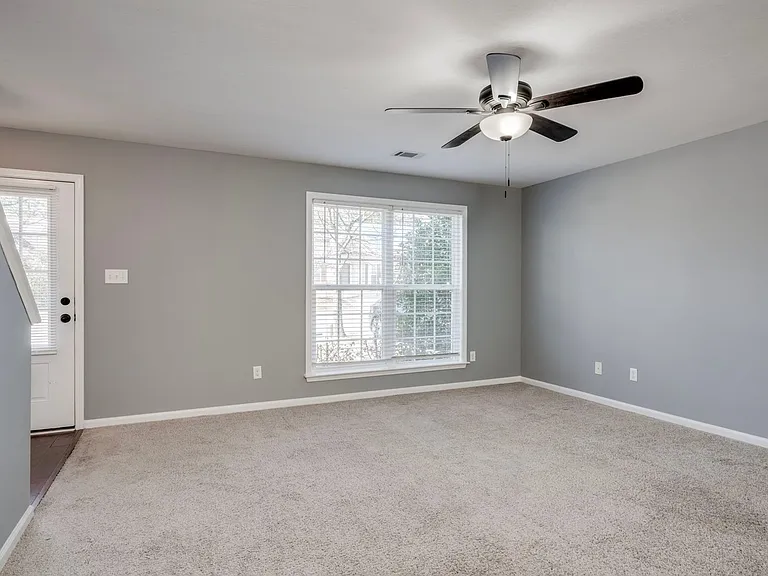 716 Whispering Willow Way — Photo 10