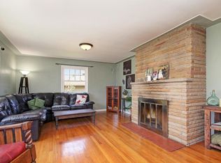 3451 Cascade Rd SE, Grand Rapids, MI 49546