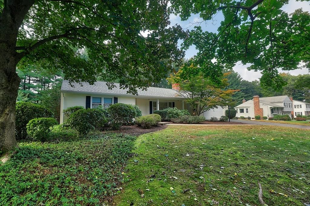 144 Kenmore Dr, Longmeadow, MA 01106 Zillow