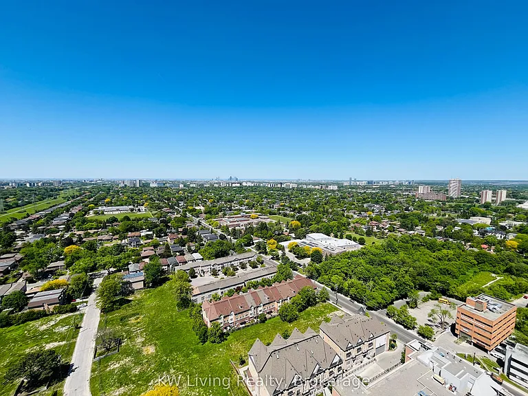 5858 Yonge St #3105 — Photo 12