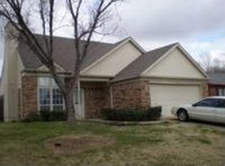 3717 Lightland Rd, Fort Worth, TX 76137